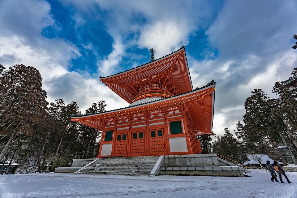 A Day Trip to Echizen Pottery Village in Fukui Prefecture